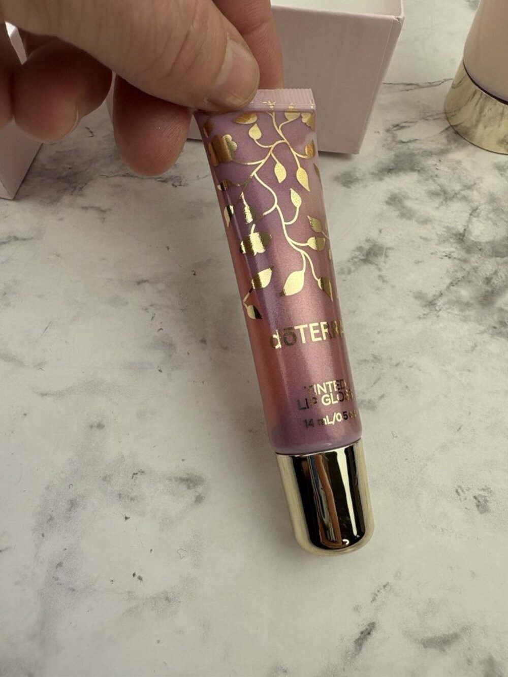 *New Doterra Glamour Set Hydrating Shimmer Lotion Tinted Lip Gloss Lipstick - Picture 4 of 8
